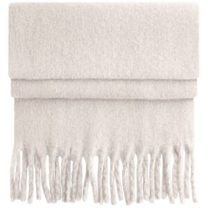 Beechfield Fluffy Scarf