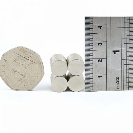 10mm x 0.5mm neodymium magnets comparison to 50p