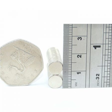 8mm x 0.5mm neodymium magnets comparison in size