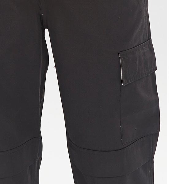 click premium boilersuit in black pocket closeup